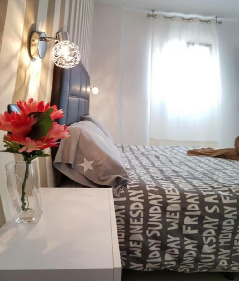 Málaga Alcolea Apartman Kültér fotó